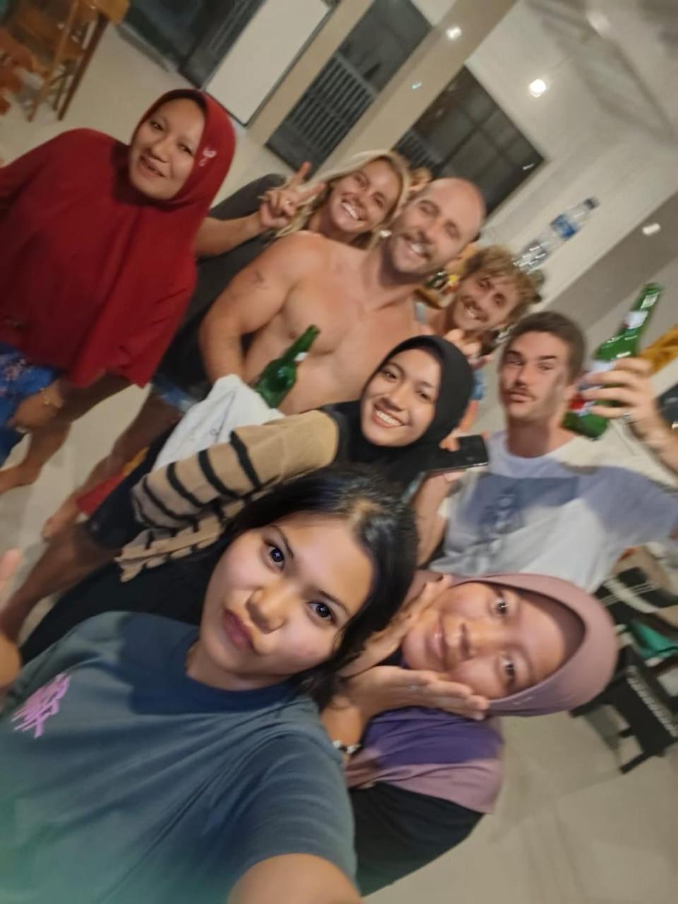 Sapu Nyapah Losmen Syariah Tanjung Setia Biha Exterior foto